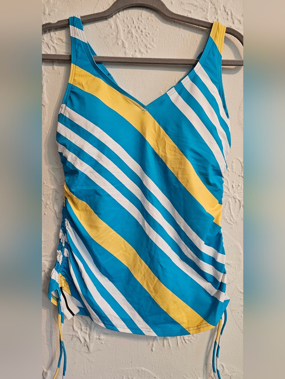 Striped Tankini Top Women's Swim NWT Size 4 Lands' End